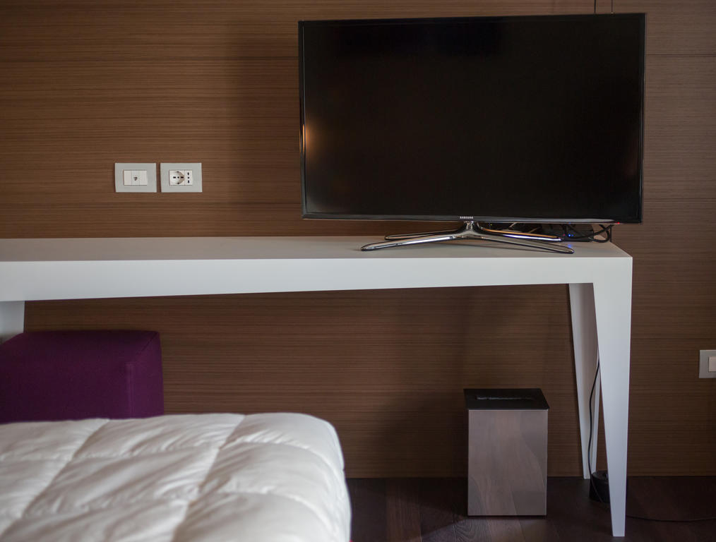 Deluxe Double Room with Balcony,684152277:JPEG
